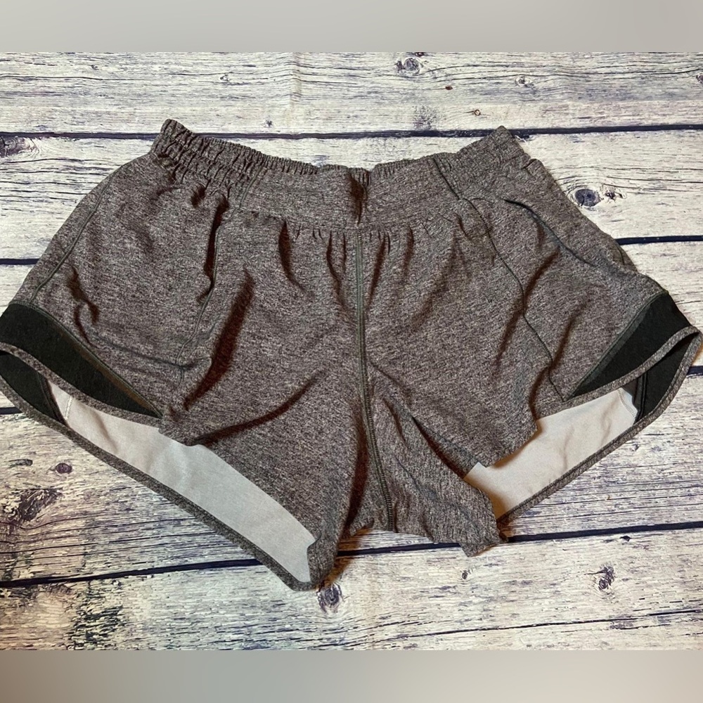 Lululemon gray speed up short 4”
